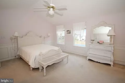 Bedroom - 302 Meadow Glen Dr, Bear, DE 19701 photo 1 of 5