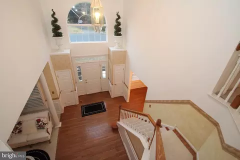 Entry Way - 302 Meadow Glen Dr, Bear, DE 19701 photo 2 of 2