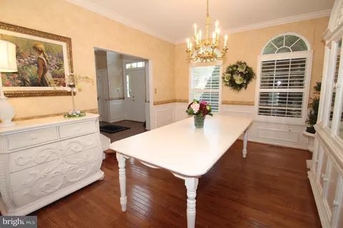 Dining - 302 Meadow Glen Dr, Bear, DE 19701 photo 2 of 2