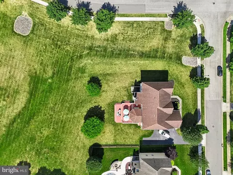 View/Area - 504 Grinnell Ct, Bear, DE 19701 photo 1 of 6