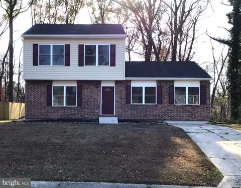 Exterior - 126 Hedgewick Dr, Newark, DE 19702 photo 2 of 6