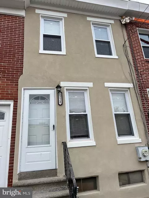 1228 Chestnut St, Wilmington, DE 19805