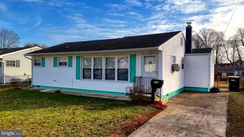 908 Hartley Pl, Wilmington, DE 19808
