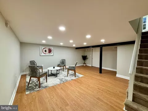 Living - 152 Killoran Dr, New Castle, DE 19720 photo 4 of 4