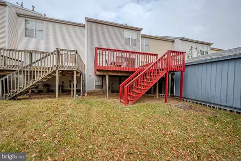 Exterior - 455 Feather Dr, Newark, DE 19702 photo 3 of 3