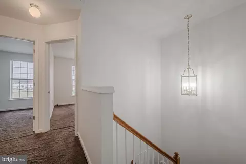 Entry Way - 455 Feather Dr, Newark, DE 19702 photo 4 of 6