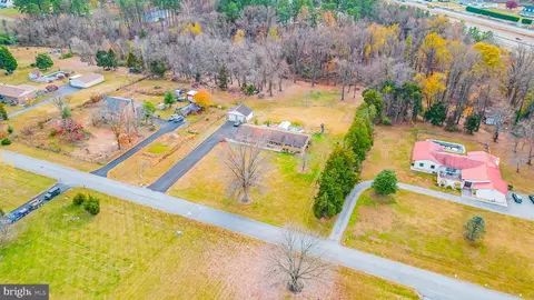 View/Area - 354 Chestnut Ln, Townsend, DE 19734 photo 1 of 10