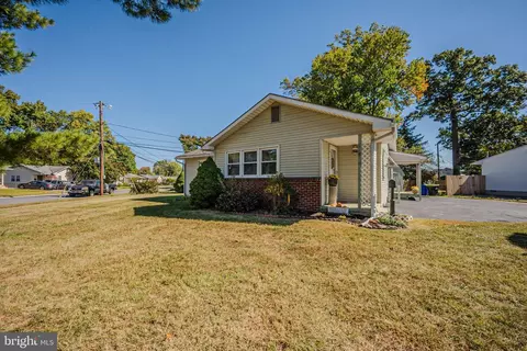 3840 Katherine Ave, Wilmington, DE 19808