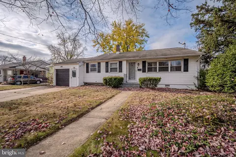 6 Merion Rd, Newark, DE 19713