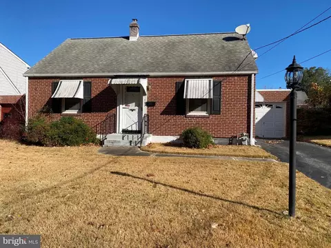 103 Winding Ln, Claymont, DE 19703