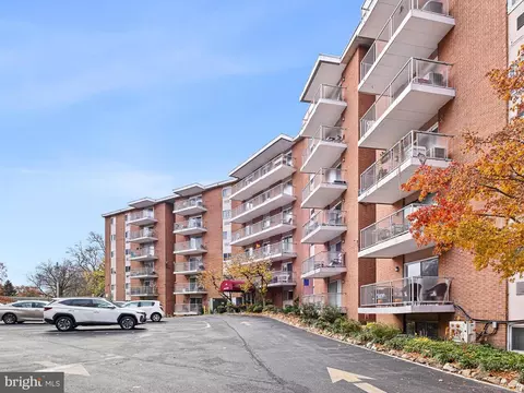 1100 Lore Ave #210, Wilmington, DE 19809