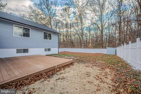 Exterior - 82 Avignon Dr, Newark, DE 19702 photo 5 of 6