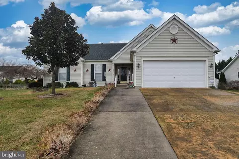1 E Minglewood Dr, Middletown, DE 19709