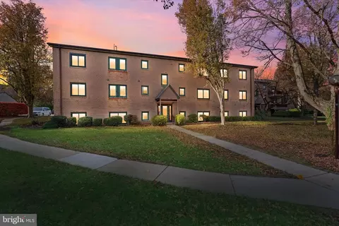 6102 Highland Ct #6102, Wilmington, DE 19802