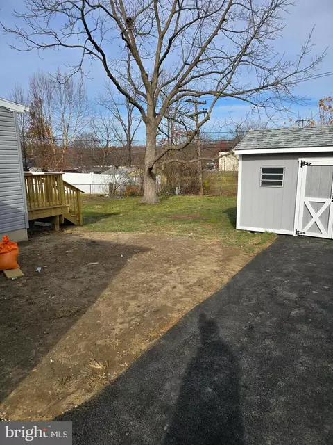 Other - 7 Cherry Rd, New Castle, DE 19720 photo 4 of 13
