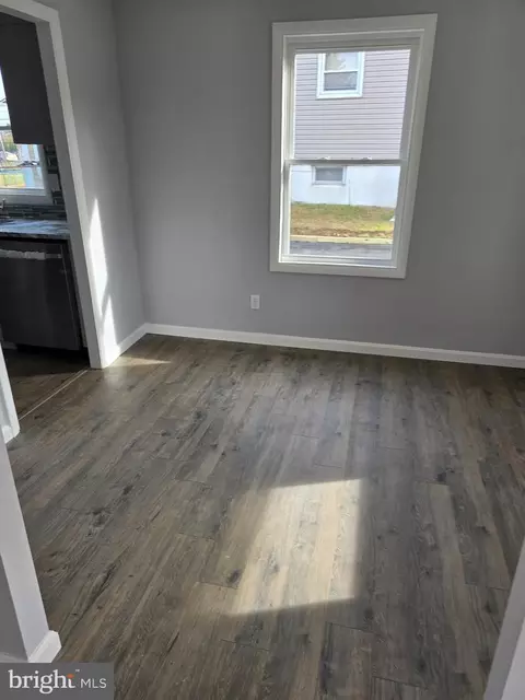 Entry Way - 7 Cherry Rd, New Castle, DE 19720 photo 1 of 1