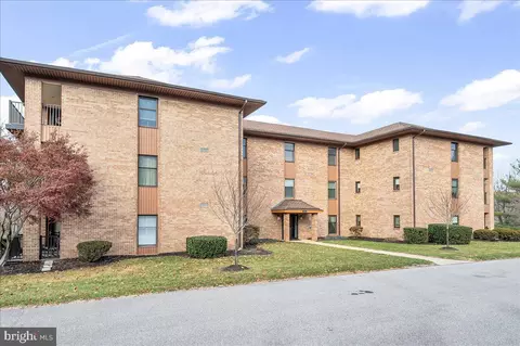 3205 Falcon Ln #114, Wilmington, DE 19808