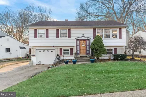 818 Parkside Blvd, Claymont, DE 19703