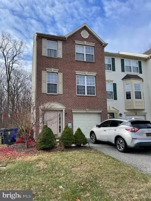 38 Brittany Ln, Bear, DE 19701 photo 2