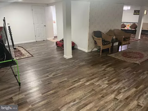 Entry Way - 415 Post Oak Ln, Newark, DE 19702 photo 5 of 5