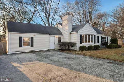 2804 Grubb Rd, Wilmington, DE 19810