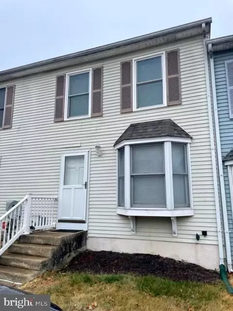 27 Ashkirk Pl, Newark, DE 19702