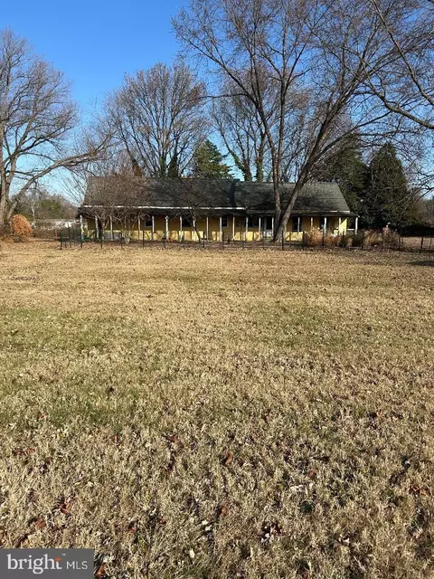 315 Robin Dr, Bear, DE 19701