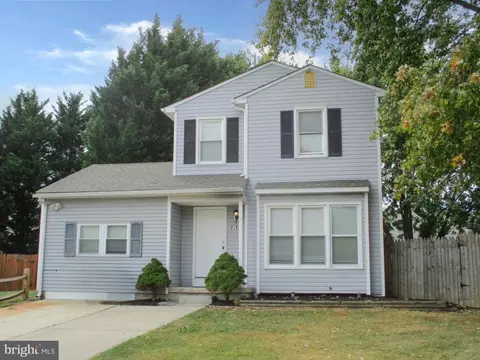 216 W Skeet Cir W, Bear, DE 19701