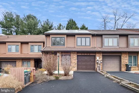 5552 Doral Dr, Wilmington, DE 19808