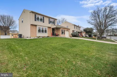 8 Jaymar Blvd, Newark, DE 19702 photo 3