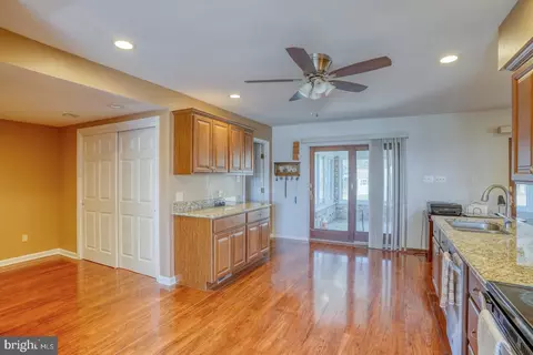 Entry Way - 930 Clydesdale Dr, Bear, DE 19701 photo 5 of 5