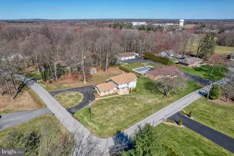 View/Area - 930 Clydesdale Dr, Bear, DE 19701 photo 2 of 4