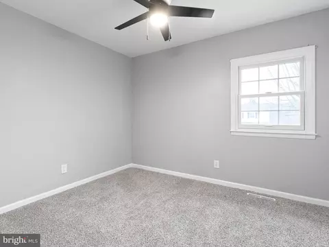 Bedroom - 100 Anglin Dr, Newark, DE 19713 photo 3 of 6