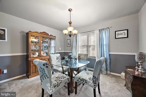 Dining - 131 Aspen Dr, Newark, DE 19702 photo 1 of 2