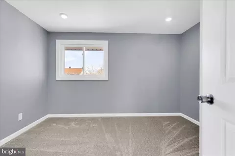 Bedroom - 217 Kenmark Rd, Newark, DE 19713 photo 2 of 2