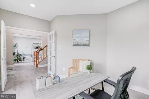 Entry Way - 85 Cantwell Dr, Middletown, DE 19709 photo 4 of 12