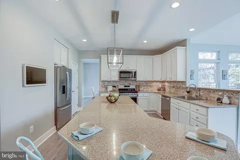 Kitchen - 85 Cantwell Dr, Middletown, DE 19709 photo 4 of 8