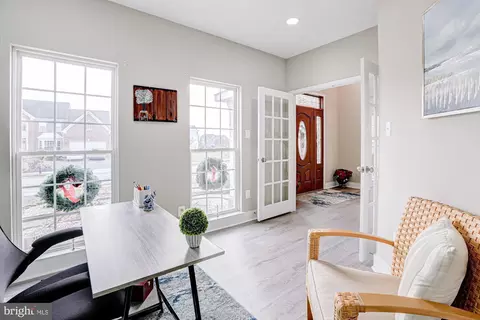 Entry Way - 85 Cantwell Dr, Middletown, DE 19709 photo 5 of 12