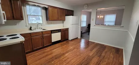 Entry Way - 63 Danvers Cir, Newark, DE 19702 photo 3 of 3