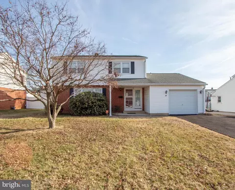 19 George Read Rd, New Castle, DE 19720