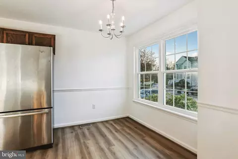 108 Mcmullen Cir, Bear, DE 19701 photo 4
