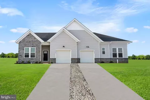 2604 Fairlight Dr, Middletown, DE 19709