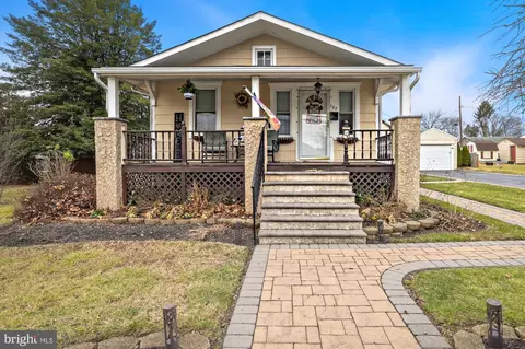 107 Washington Ave, Newport, DE 19804