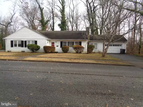 4504 Walton Rd, Wilmington, DE 19802