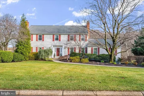 47 Tenby Chase Dr, Newark, DE 19711
