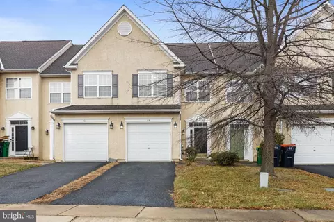 64 Springfield Cir, Middletown, DE 19709