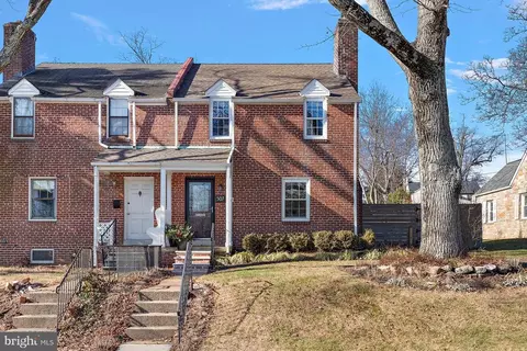 507 N Dupont Rd, Wilmington, DE 19807