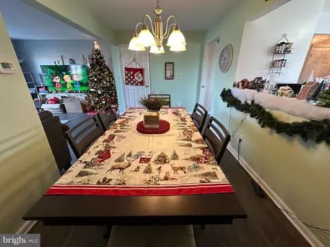 Dining - 332 Liborio Dr, Middletown, DE 19709 photo 3 of 5