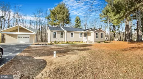 383 Blackbird Forest Rd, Smyrna, DE 19977