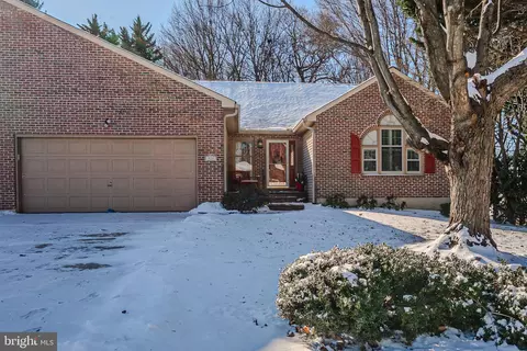 1 Eynon Ct, Hockessin, DE 19707